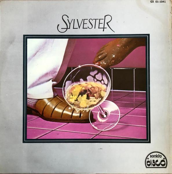 Sylvester — Pasos